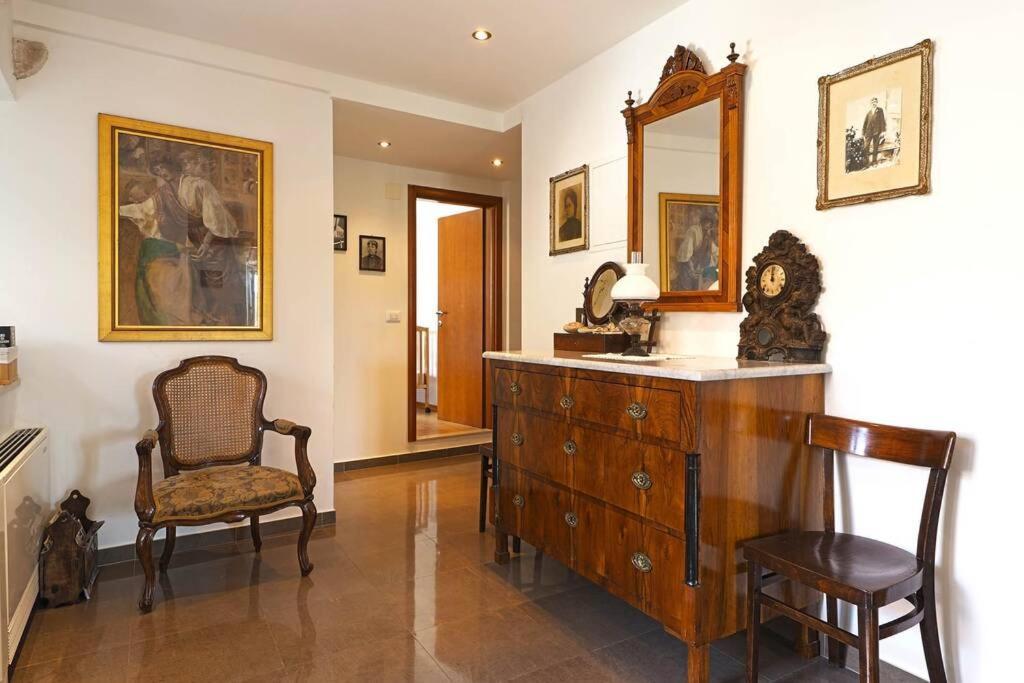 4 Bedroom In Old